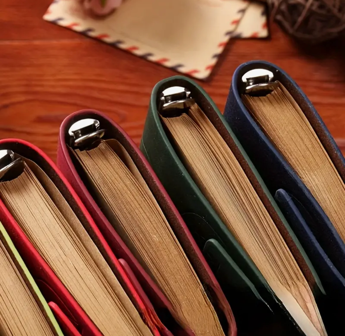 Retro Leaf Faux Leather Loose-leaf Notebook Strap Portable Travel Record Hand Ledger Learning Stationery