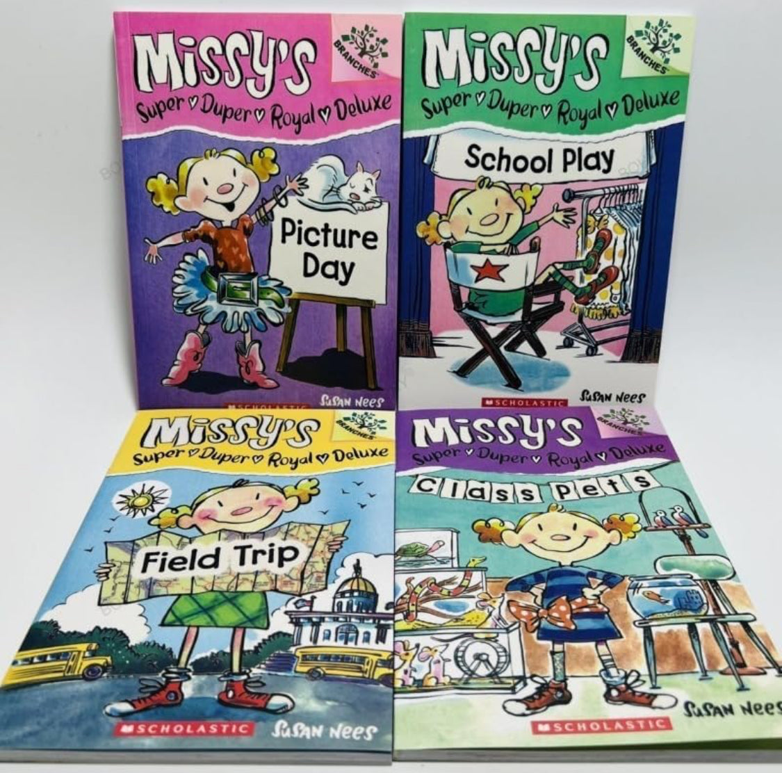 Missy‘s Super Duper Royal Deluxe 4 Books